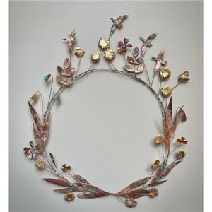 Décoration Murale Métallique Faite à la Main : Sculptures Florales avec Oiseaux et Feuilles, Ornements Suspendus de Luxe pour Intérieur et Salon - Product Image 1