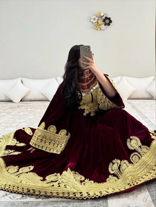 Robe traditionnelle balochie brodée, vêtement ethnique à plusieurs couches, symboles culturels brodés, robes afghanes Kuchi - Product Image 4