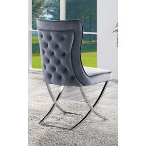 Set di 2 Sedie da Pranzo Glamour in Velluto Grigio con Bottoni Trapuntati e Struttura Cromata - Product Image 4