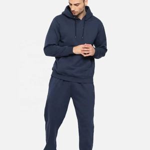 Cortar y coser ropa de calle proveedor al por mayor estampado de pantalla gráfico personalizado sudaderas con capucha GSM y pantalones de correr a granel conjunto de 2 piezas chándal - Product Image 1