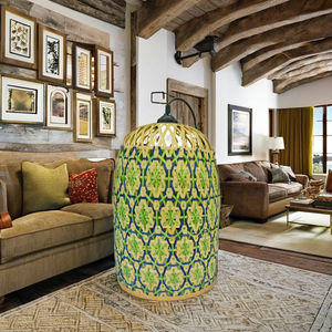 Lámpara de Techo de Ratán Hecha a Mano Hien Luong, Ratán Natural y Fibras Coloridas, Ecológica, Resistente al Calor, Duradera, para Decoración de Bares - Product Image 1