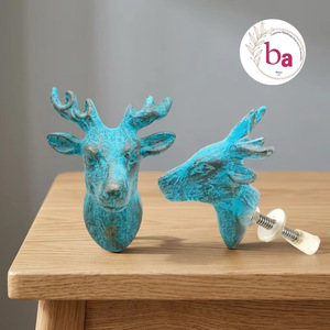 Poignée de meuble en fonte de fer turquoise en forme de tête de renne, durable, moderne, facile à installer, pour la maison et le bureau - Product Image 3