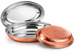 Plateau de service en cuivre martelé fait main avec poignées en laiton et couvercle, compatible avec les cuisinières à gaz, écologique et en stock - Product Image 1