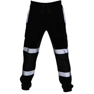 Pantalon de travail imperméable robuste pour hommes avec genoux renforcés et poches utilitaires pour la construction et l'industrie - Product Image 5