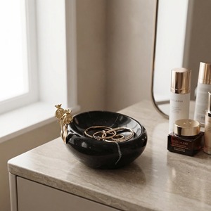 Cuenco Decorativo de Mármol Negro con Diseño de Granada y Detalles en Dorado para Decoración Moderna del Hogar, Diwali y Ocasiones Especiales - Product Image 5