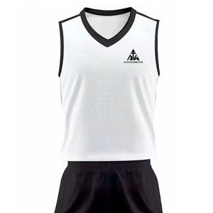 Vêtements de sport unisexes respirants en polyester 100% fabriqués au Pakistan, uniforme de basket-ball, taille personnalisée, sans manches, à bas prix - Product Image 4