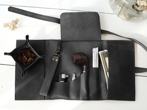 Estuche Enrollable para Pipas de Cuero Genuino Hecho a Mano con Cierre de Botón, a Prueba de Polvo y Ligero, Estilo Vintage para Viajes y Uso al Aire Libre - Product Image 1