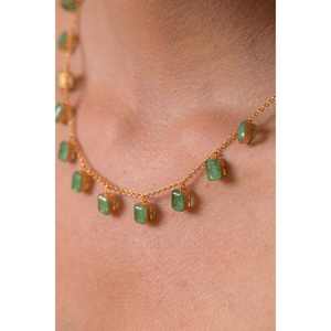 Collar Atemporal Chapado en Oro con Piedras Artificiales Incrustadas, Hecho a Mano, Producto al por Mayor, Forma y Tamaño Únicos para Regalos de Boda - Product Image 2