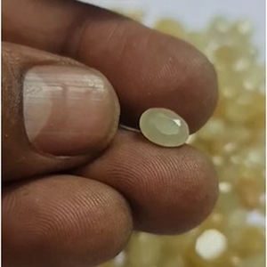 224 pièces de saphir jaune naturel ovales à facettes 6x4 7x5 8x6 9x7mm, 282 carats, Iroc Sales, pierres précieuses africaines de haute qualité, coupées, 57 USD pour l'ensemble - Product Image 2