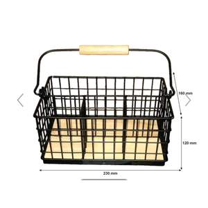 Porte-couverts en métal au design moderne pour une mise en place élégante sur le comptoir de cuisine, alliant beauté et utilité pratique - Product Image 5