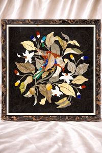 Mesa de Centro de Mármol Negro Hecha a Mano con Incrustaciones de Piedra Pietra Dura, Forma Octogonal Moderna y Ecológica, Regalo de Diwali, Uso en Interiores, Exportación - Product Image 3