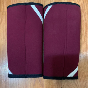 Anti Slip <b>Knee</b> <b>Sleeves</b> Men Women <b>Compression</b> Gym Workout Support Supplier - Product Image 1