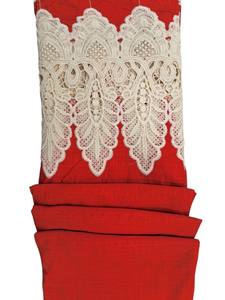Tela de Algodón Roja Bordada de la Mejor Calidad con Borde Blanco Calado, Aspecto de Encaje Festoneado, Material Tejido para Vestidos - Product Image 2