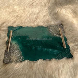 Plateau de service en résine bleu océan personnalisé avec des paillettes argentées, plateau de service moderne de luxe lavable, qualité supérieure pour la cuisine - Product Image 2