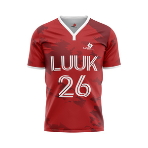 Maillot de football camouflage rouge pour homme, manches courtes, sublimé, 100 % polyester respirant, col rond, nom du joueur imprimé au dos - Product Image 4