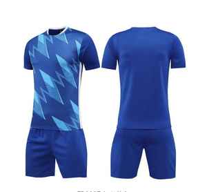 Uniforme de fútbol de color personalizado para venta en línea, hecho en Pakistán, ropa deportiva, uniforme de fútbol, sublimación, tendencia de moda. - Product Image 4