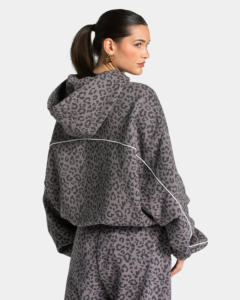 Ensemble de survêtement 2 pièces pour femme en molleton 100% coton, imprimé léopard graphite avec passepoil, à capuche, décontracté, hiver, écologique, qualité supérieure - Product Image 3