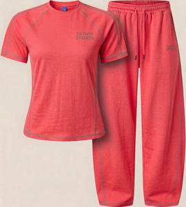 Ensemble de survêtement pour femme Clovix Sports, t-shirt noir à manches courtes et pantalon de survêtement long, col rond, séchage rapide, surpiqûres contrastées, vêtements de sport - Product Image 5