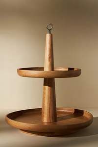 Support à gâteau en bois rustique fait main pour une décoration de cuisine et de fête de style campagnard - Product Image 5