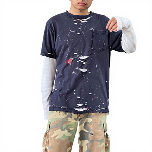 เสื้อยืดสไตล์สตรีทแวร์แบบเรียบ โลโก้ดีไซน์ขาดๆ ทรงปกติ ผ้าฝ้าย 100% ทรงเข้ารูปสำหรับผู้ชาย คุณภาพสูง ป้องกันการยับ - Product Image 1