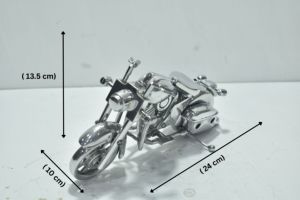 Modèle de moto décoratif de luxe vintage en aluminium, style Harley, best-seller, disponible à la vente pour la maison - Product Image 5