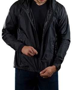 Chaqueta Cortavientos Impermeable Color Negro, Estilo Informal y Formal, de Secado Rápido, Transpirable y Repelente al Agua - Product Image 4