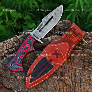 Cuchillo de caza para exteriores UA Supplies, de hoja fija de acero de Damasco forjado a mano de grado industrial, con punta caída y mango de madera Pakka roja y negra. - Product Image 5