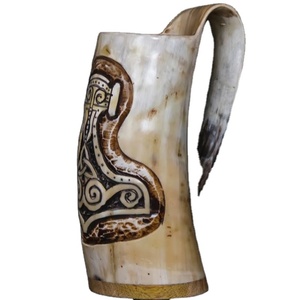 Tasses à corne à boire Viking écologiques Tasses à bière en verre naturel pour les fêtes largement utilisées et en vente - Product Image 1