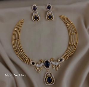 Conjunto de collar de circonita cúbica de calidad premium con un hermoso diseño de pavo real, perfecto para ocasiones festivas, ideal para fiestas y combina con todos los atuendos. - Product Image 1