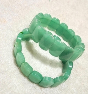 ขายส่งกำไลข้อมือคริสตัลแกะสลักลายแฟชั่น เครื่องประดับเสริมฮวงจุ้ย ของชำร่วยงานแต่งงาน ของขวัญธีมความรัก คริสต์มาส ปีใหม่ - Product Image 1