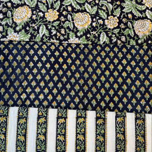 Tela de Algodón Estampada a Mano en Oferta, Hermoso Diseño, Tela para Vestidos por Metro a Precio de Fábrica - Product Image 1