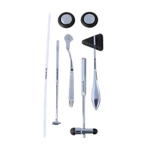 ชุดเครื่องมือตรวจประสาท 5 ชิ้น ประกอบด้วยค้อนตรวจประสาท คีมผ่าตัด กรรไกร ที่จับเข็ม - Product Image 1