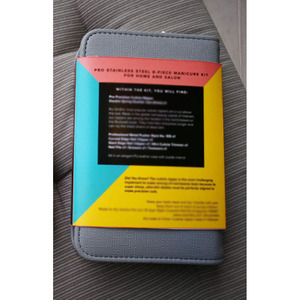 Outils de toilettage de haute qualité et étui de voyage compact, kit de manucure personnalisé avec logo, coupe-ongles, repousse-cuticules, pinces. - Product Image 3