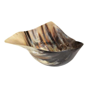 Bol élégant en forme de corne d'ange, fait main, accent décoratif haut de gamme par Tradebyd - Product Image 3
