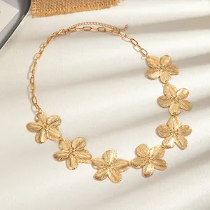 Gold Plated Floral Jewelry Set <b>Statement</b> <b>Necklace</b> Bracelet Ring Earrings Women's Party Romantic Style Link Chain - Product Image 1