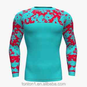 Rashguard unisexe à manches longues de couleur personnalisée pour l'entraînement MMA, tissu en spandex/polyester écologique, antibactérien et respirant - Product Image 1