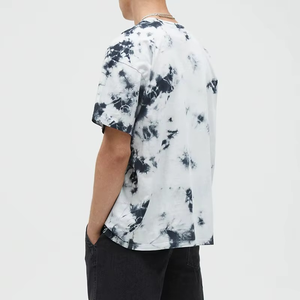 เสื้อยืดผู้ชายพรีเมียมลายไทไดโลโก้สั่งทำพิเศษ ผ้าคอตตอนหนา 100% ทรงโอเวอร์ไซส์ สไตล์สตรีทแวร์ สีดำและขาว พิมพ์ลายคลาวด์แบบฟอกสี - Product Image 5