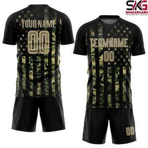 Ensemble d'uniformes de football personnalisés – Maillot et short de football sublimés pour équipe - Product Image 1