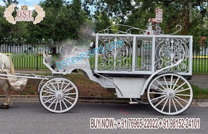 Carruaje de Caballos Victoriano Moderno al por Mayor con Construcción de Metal y Madera, Diseño Ligero, Tamaño Personalizado para Eventos - Product Image 5