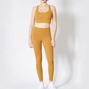 Conjunto de Ropa Deportiva Personalizada para Gimnasio, Conjunto de Yoga de Secado Rápido para Mujer, Conjunto de Dos Piezas para Yoga, Gimnasio y Fitness, Venta en Línea - Product Image 1