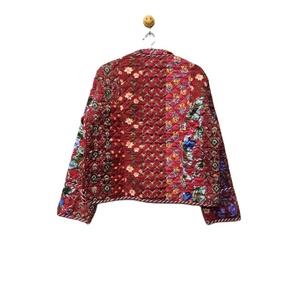 Veste réversible matelassée en coton vintage indienne faite à la main pour femme, doublure en lin doux de qualité supérieure, rayures uniques, rivets, confortable pour l'hiver - Product Image 6