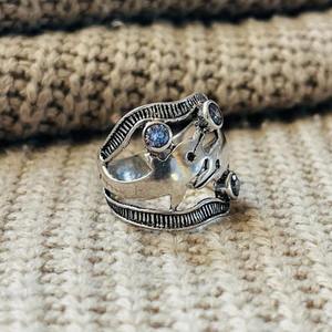 Fashionable Latest Amethyst Dolphin <b>Ring</b> Silver Plated Hollow <b>Ring</b> <b>Chunky</b> Cocktail <b>Ring</b> Dainty Dolphin Wholesale <b>Ring</b> For Women - Product Image 3