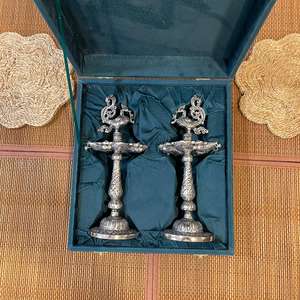 Artesanía en Metal, Pavo Real Plateado, SAMAI / DIYA, Par - Product Image 5