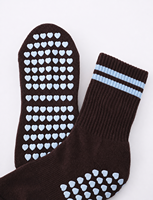Chaussettes de Pilates pour femmes avec logo entièrement personnalisé, antidérapantes, avec grip en forme de cœur, chaussettes de yoga mignonnes, grip en silicone, chaussettes de ballet