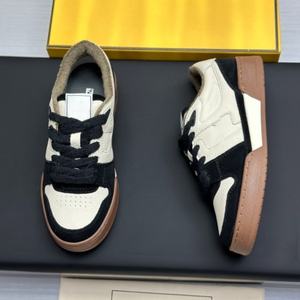 รองเท้าผ้าใบลำลองแฟชั่นดีไซเนอร์ คูตูร์ โลโก้  ทันสมัย คุณภาพสูง หลากหลายรุ่น หนังวัว  แบบผูกเชือก - Product Image 5