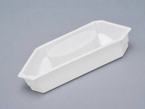 Moule en plastique pour dalle de béton préfabriquée avec ouverture circulaire - Product Image 2