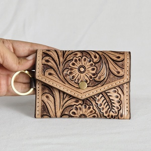 Monedero de cuero Walla, nuevo y moderno, tarjetero, hecho a mano, tallado, 100% cuero genuino, cierre de botón, antirrobo, para mujer - Product Image 1