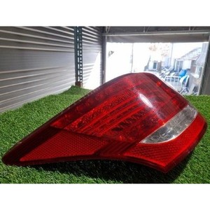 Luz Trasera Izquierda Usada Equus 924013N000 - Product Image 2