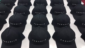 Gorra de Diseño Premium con Corona Estructurada, Tela de Alta Calidad y Fabricación con Logotipo Personalizado - Product Image 1