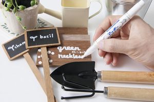 Marqueur à peinture à base d'huile Zebra fabriqué au Japon, pointe extra fine et fine, stylo permanent imperméable pour métal, verre, plastique - Product Image 6